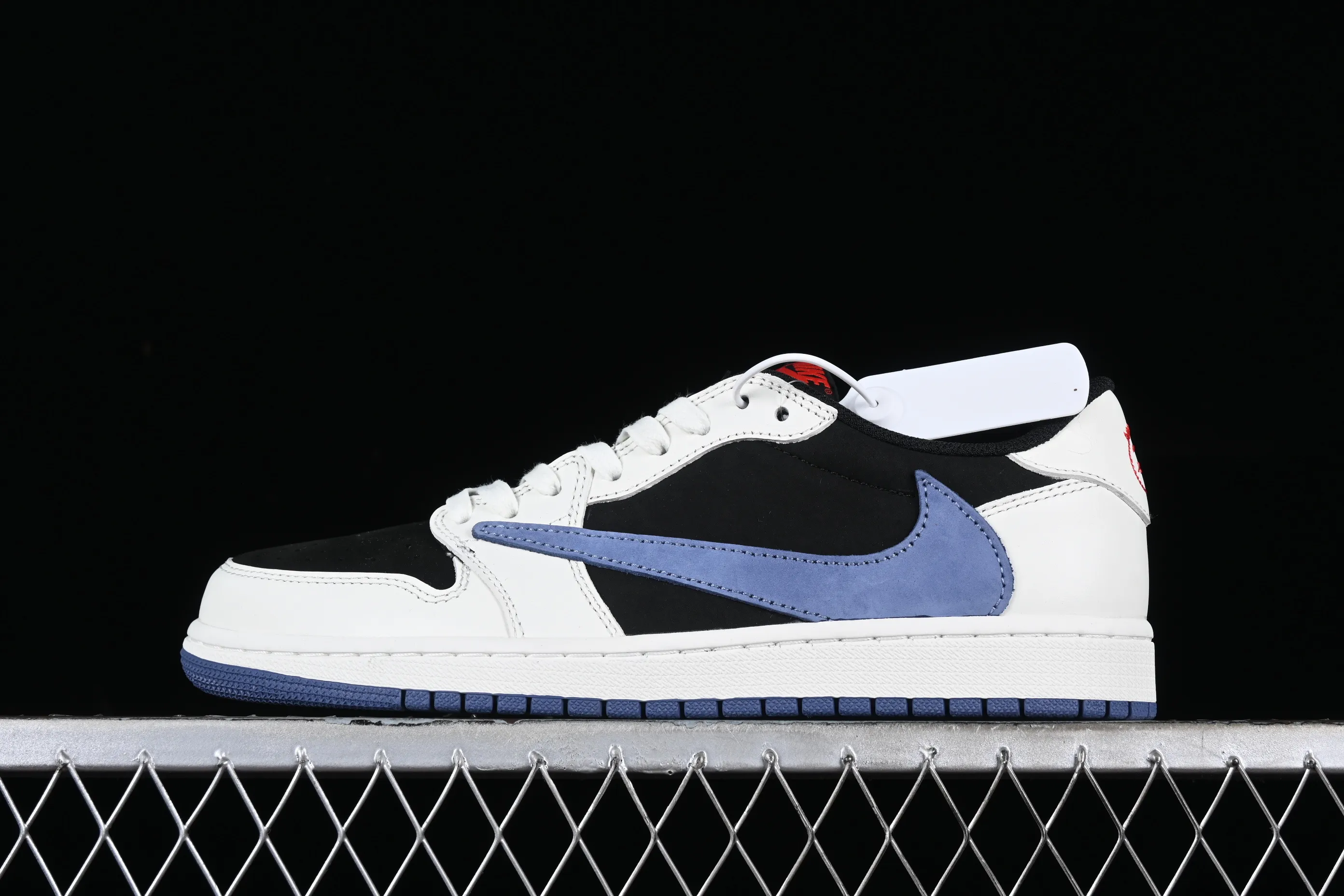 All Categories Air Jordan Jordan series basketball shoes Air Jordan 1 Low L version Travis Scott x Air Jordan 1 Low OG AJ1 Joe 1 overhead low-top basketball shoes DM7866-040